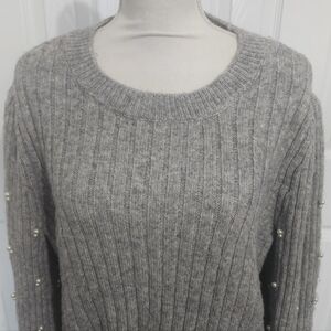 Lane Bryant Size 22/24 Gray Sweater With "Pearl" Accents On The Sleeves